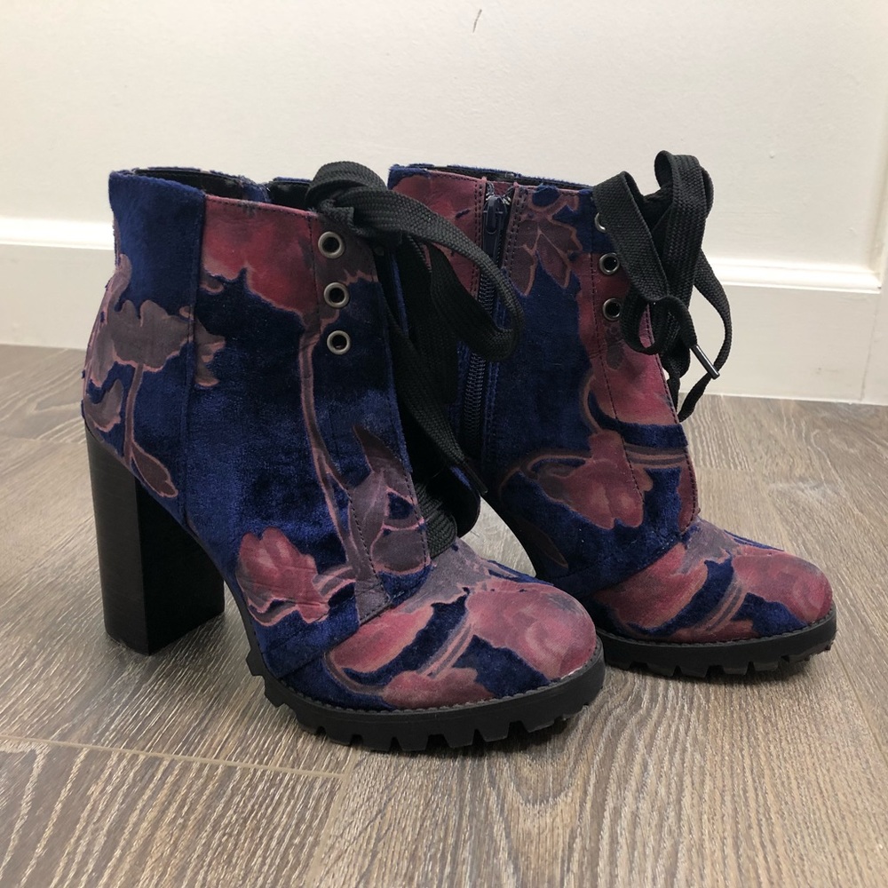 Floral Mid-Calf Boots